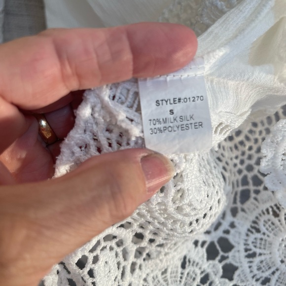 Lace bohemian top, crocheted lace tunic style shirt - Picture 6 of 6